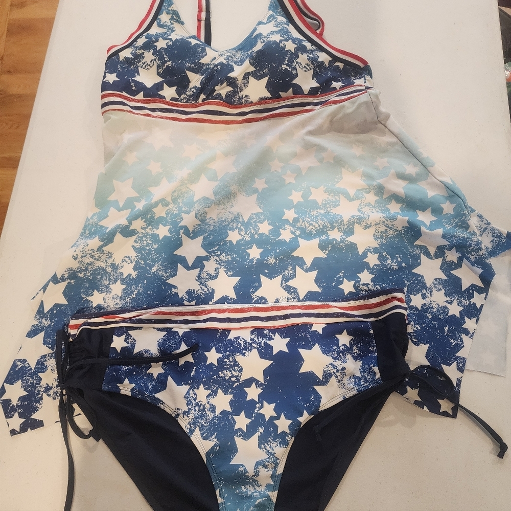 Women's Two-piece tankini Patriotic swimsuit XL 16